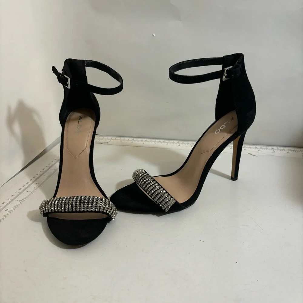 Aldo women’s black velvet crystal embellished strappy stiletto  heeled sandals 9